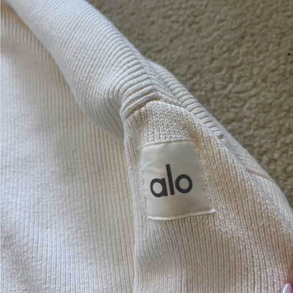 Alo Yoga Scholar Hooded Sweater - Picture 2 of 3